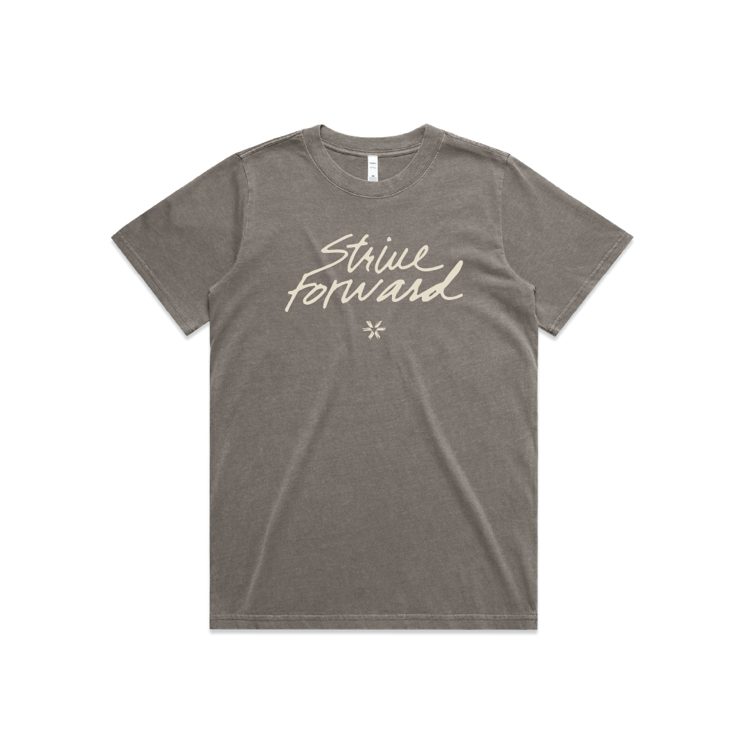 Strive Forward Scribble - Women's Heavy Faded Tee